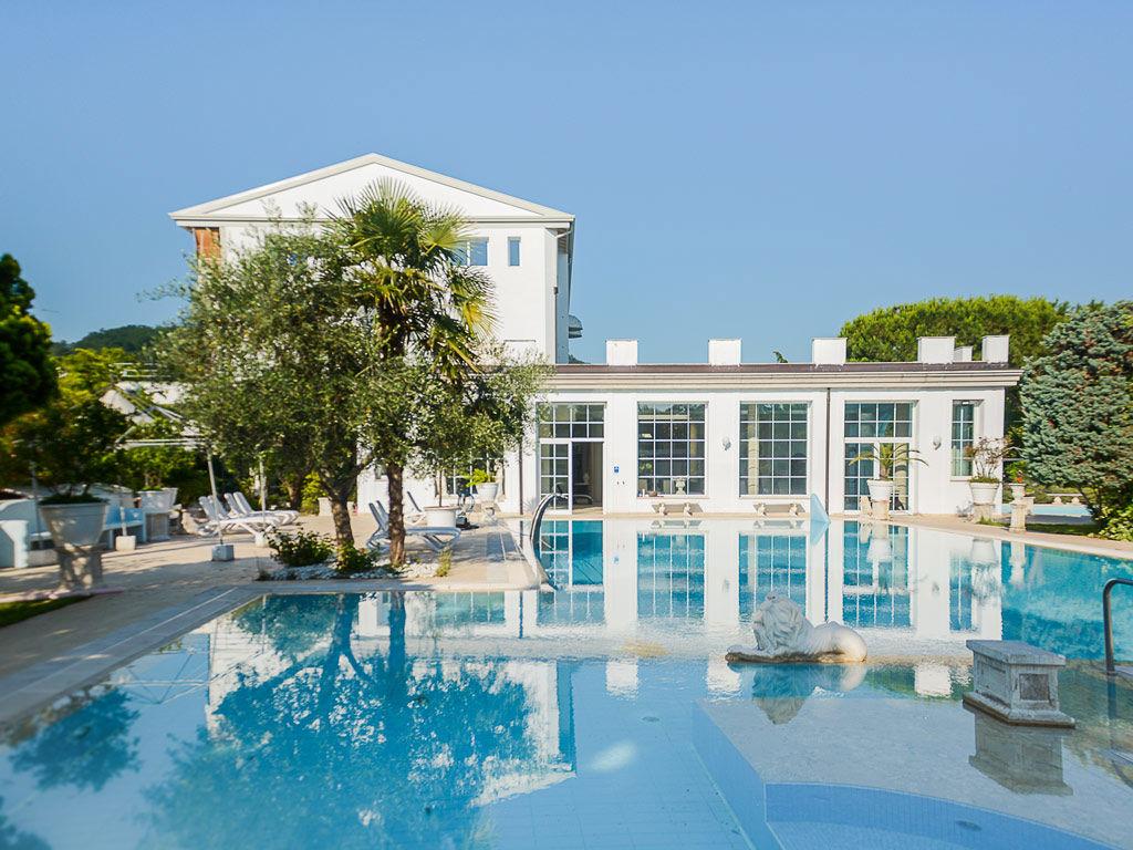 Piscina Hotel Bellavista Terme