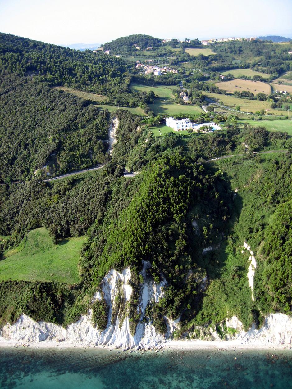 Struttura Hotel Emilia