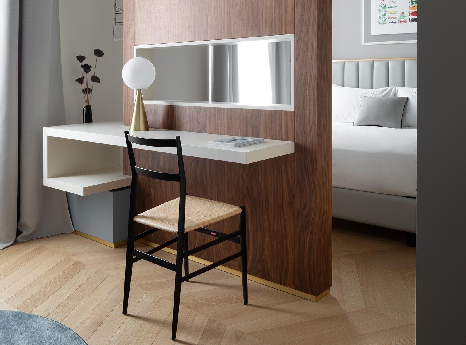 Camera Deluxe con dettagli di design raffinato