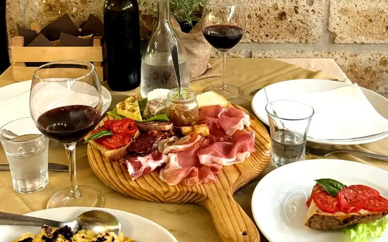 Piatti cucina contadina premiata Borghese