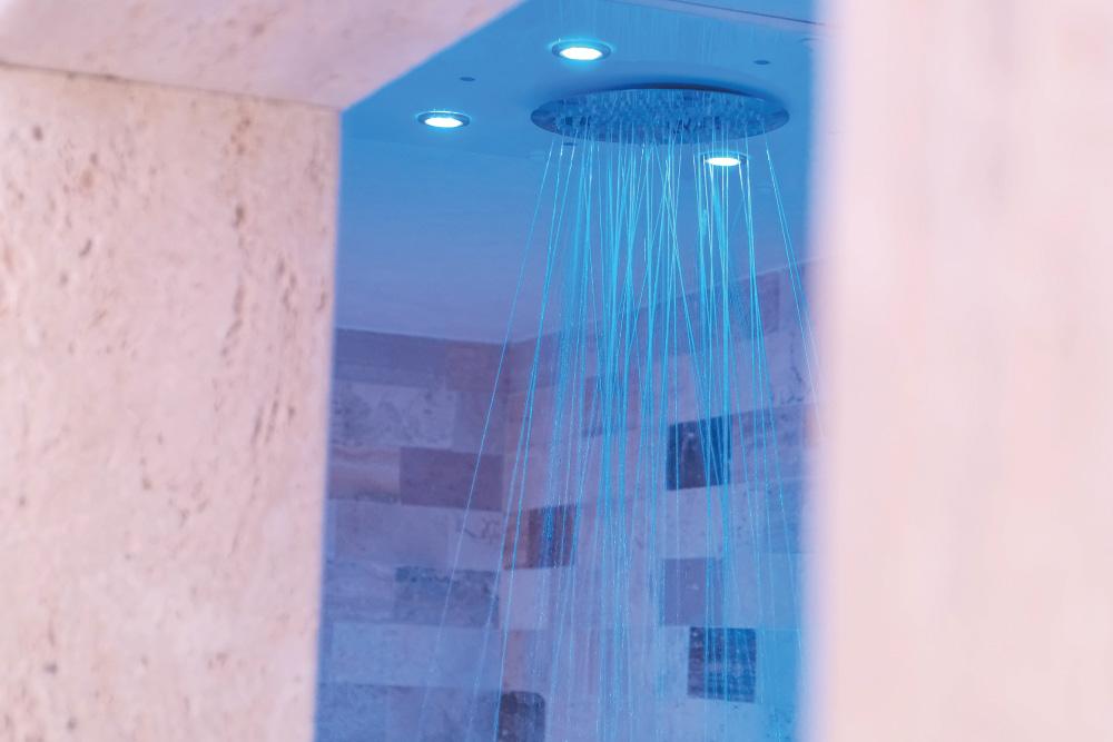 Doccia emozionale nella spa