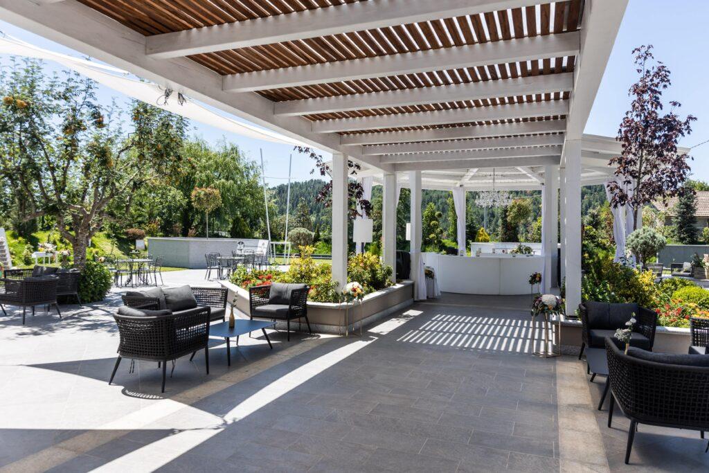 Giardino e struttura esterna