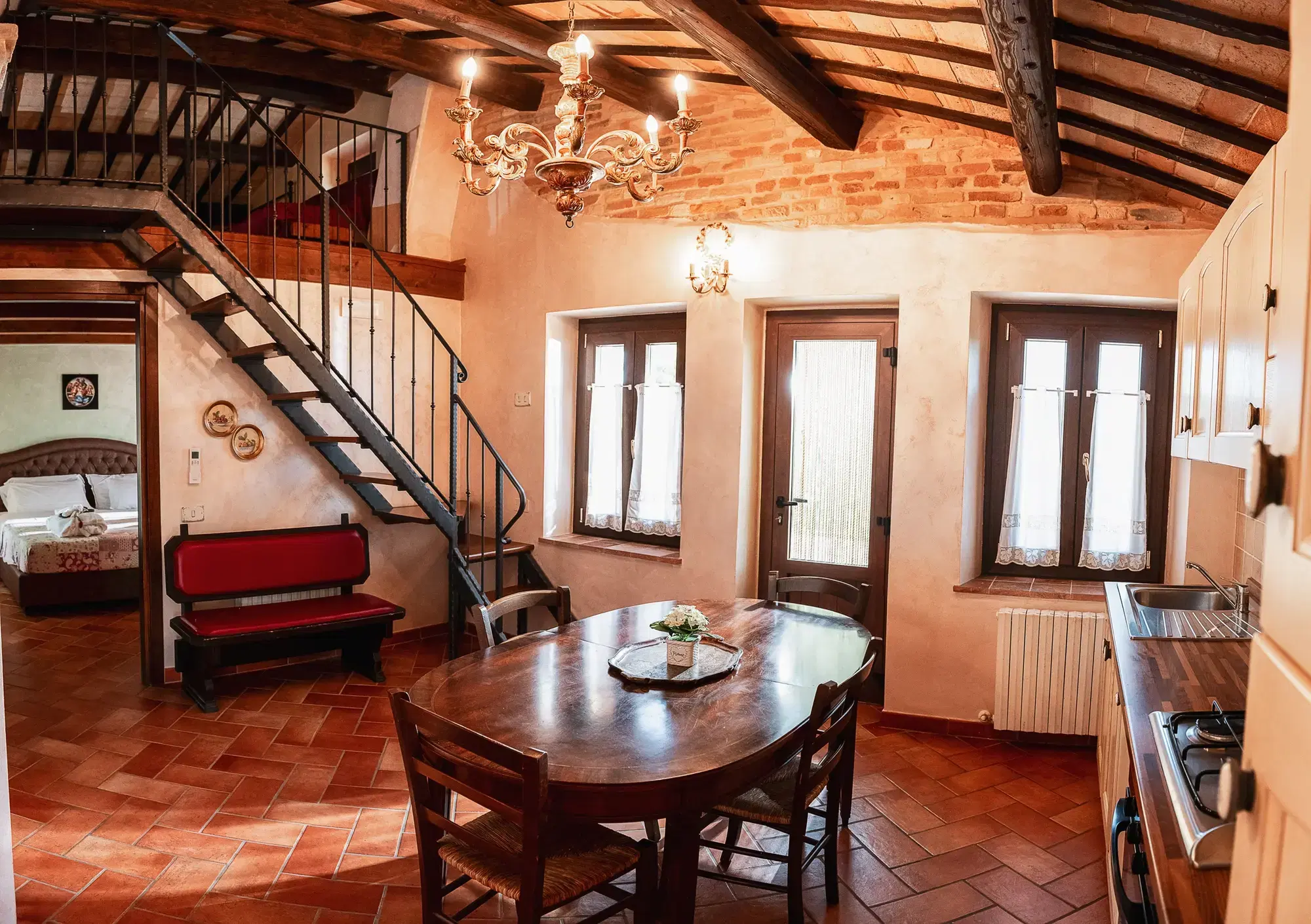 Camera con arredamento d'epoca