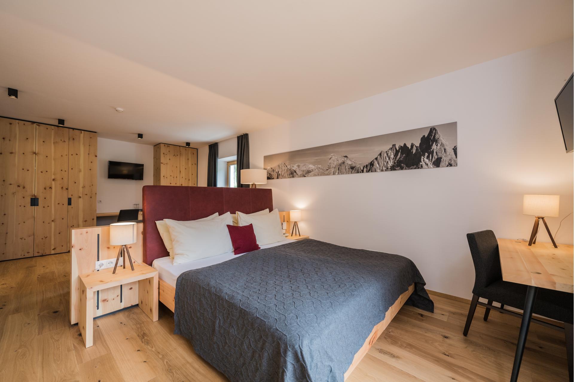 Junior Suite Sud con balcone e vista sulla Val Fiscalina