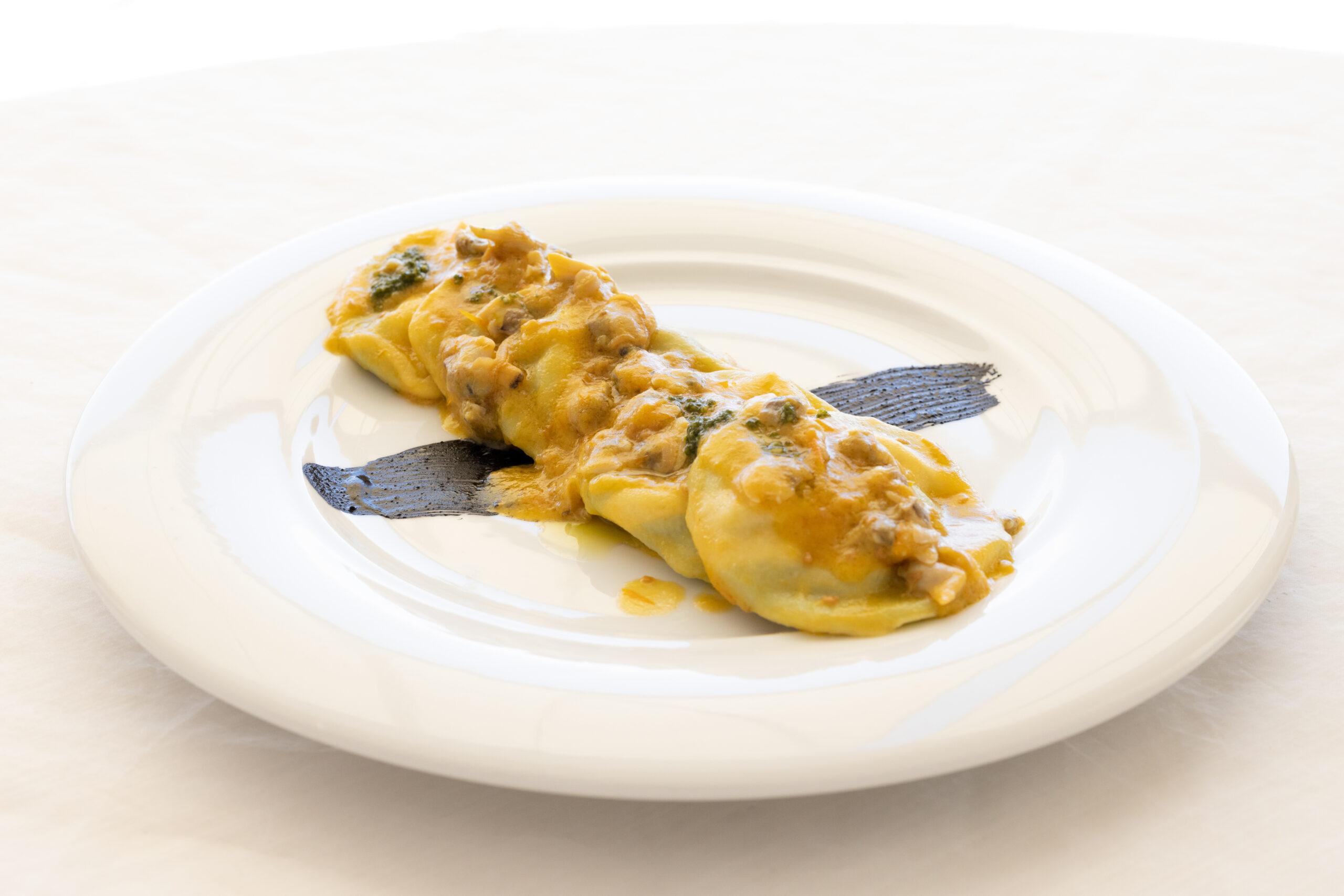 Allestimento tavolo ristorante