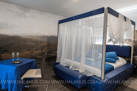 Spa Suite Aria camera