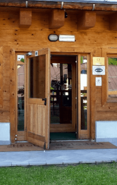 Entrata principale Hotel Bladen