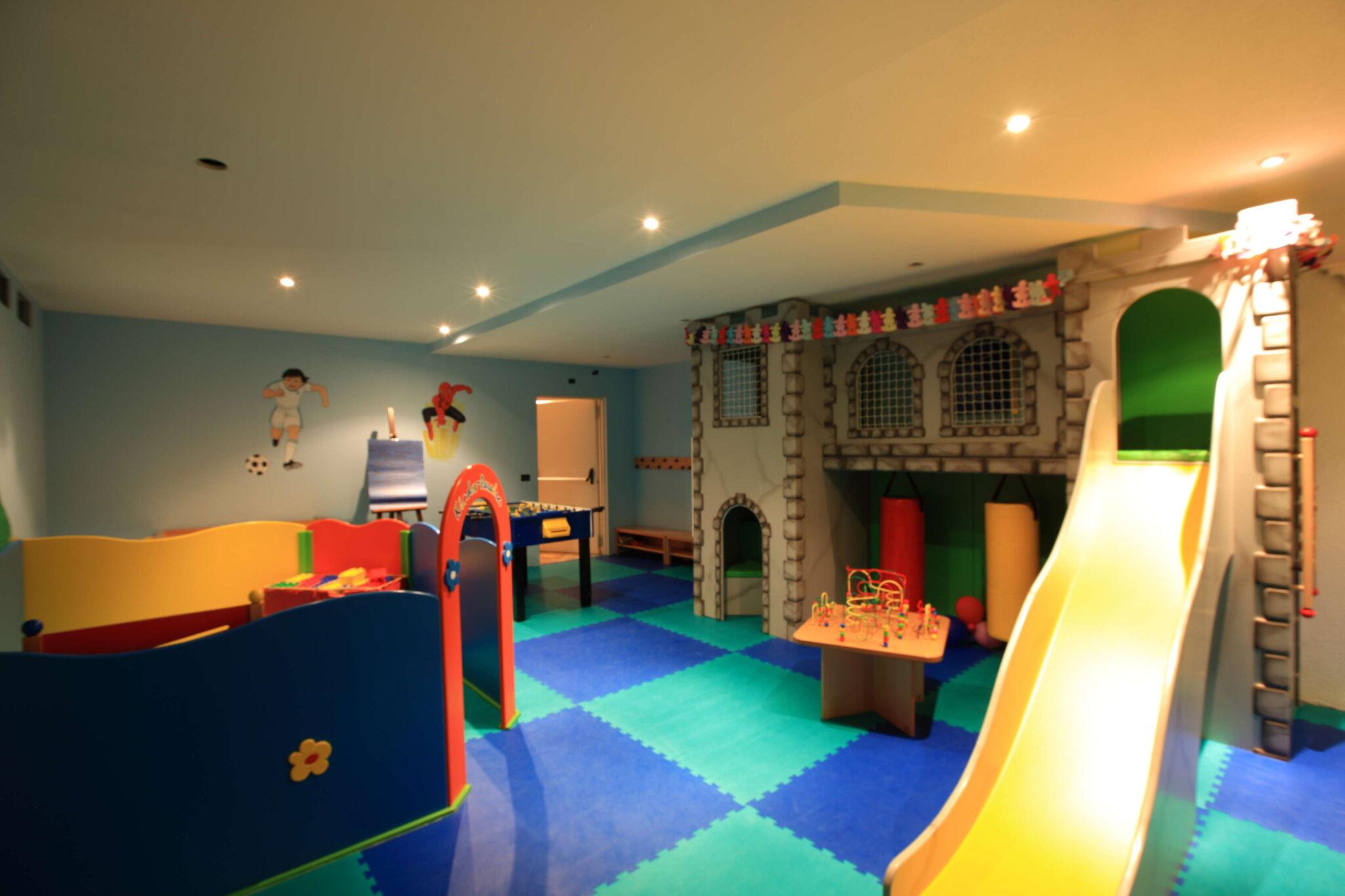 Miniclub La Tana dello Scoiattolo per bambini