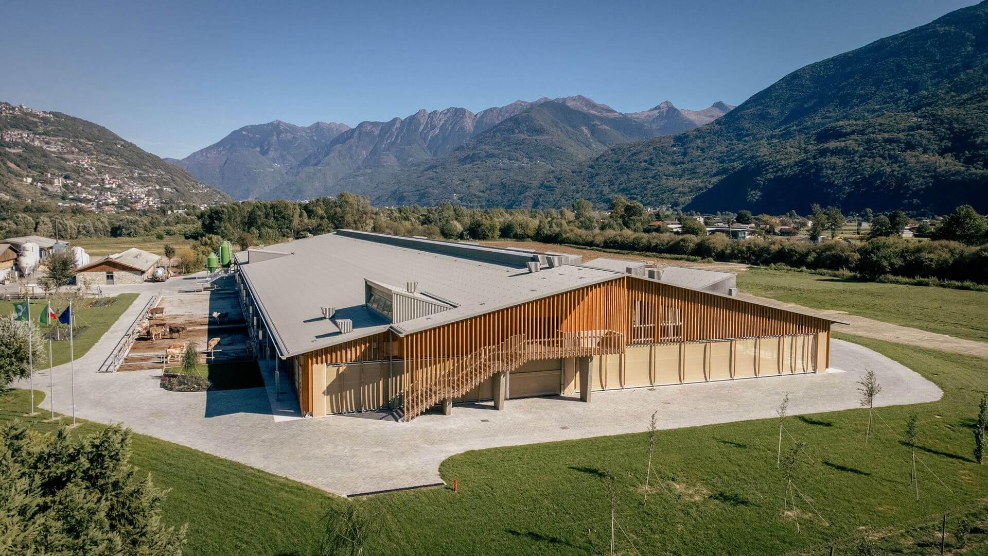 Moderna stalla dell'azienda agricola