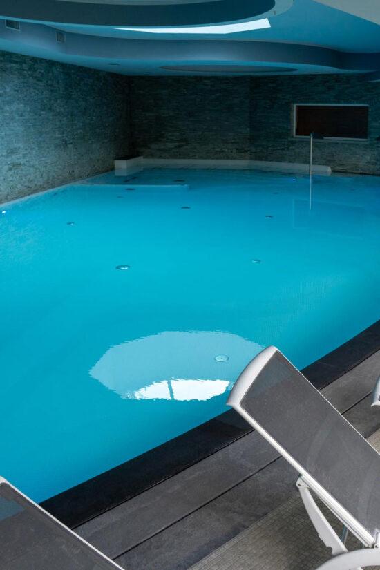 Piscine riscaldate con idromassaggio