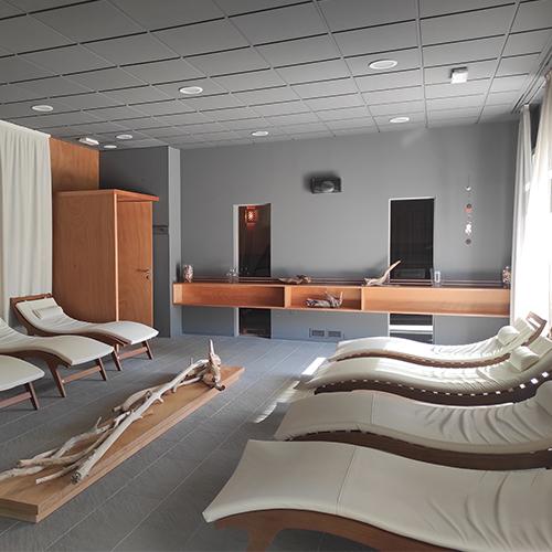 Area relax con vista montagne