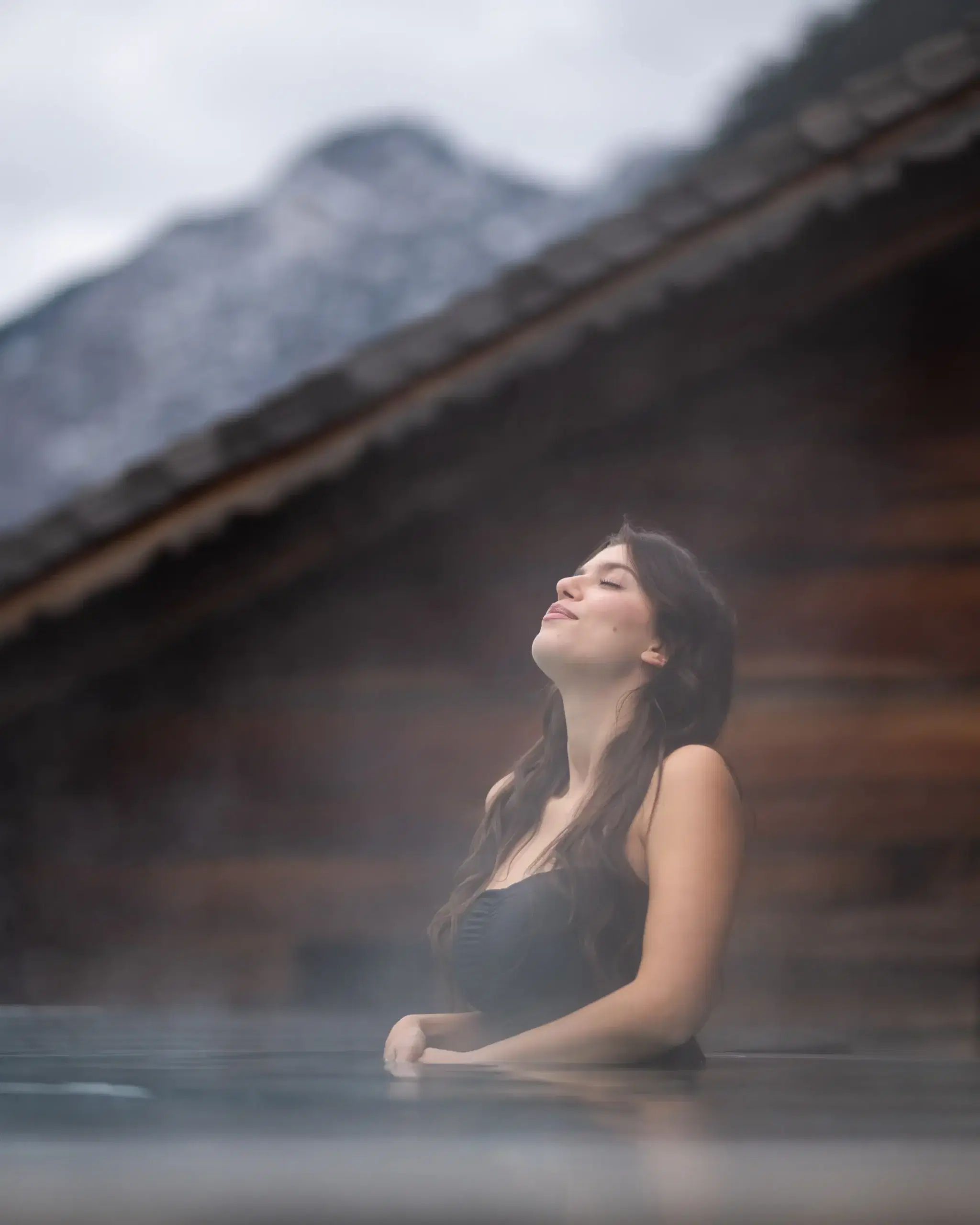 Jacuzzi esterna riscaldata con vista sulle vette innevate