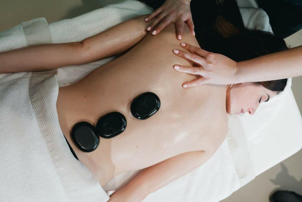 Area massaggi e trattamenti spa