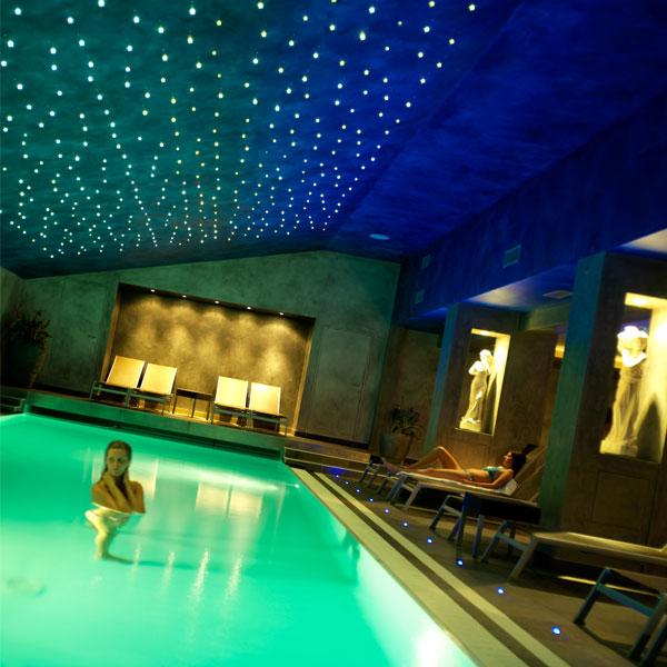 Piscina wellness center