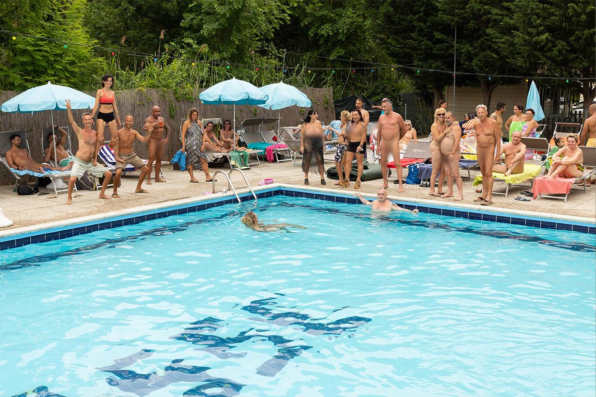 Area piscina e jacuzzi