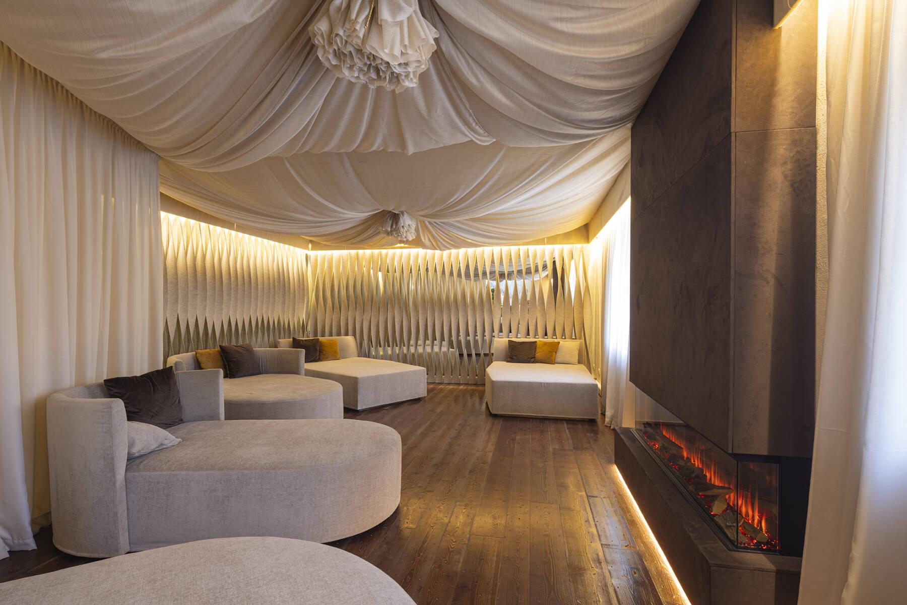 Himalayan Grotto con cristalli di sale