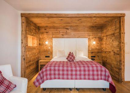 Letto matrimoniale camera Alpe 109