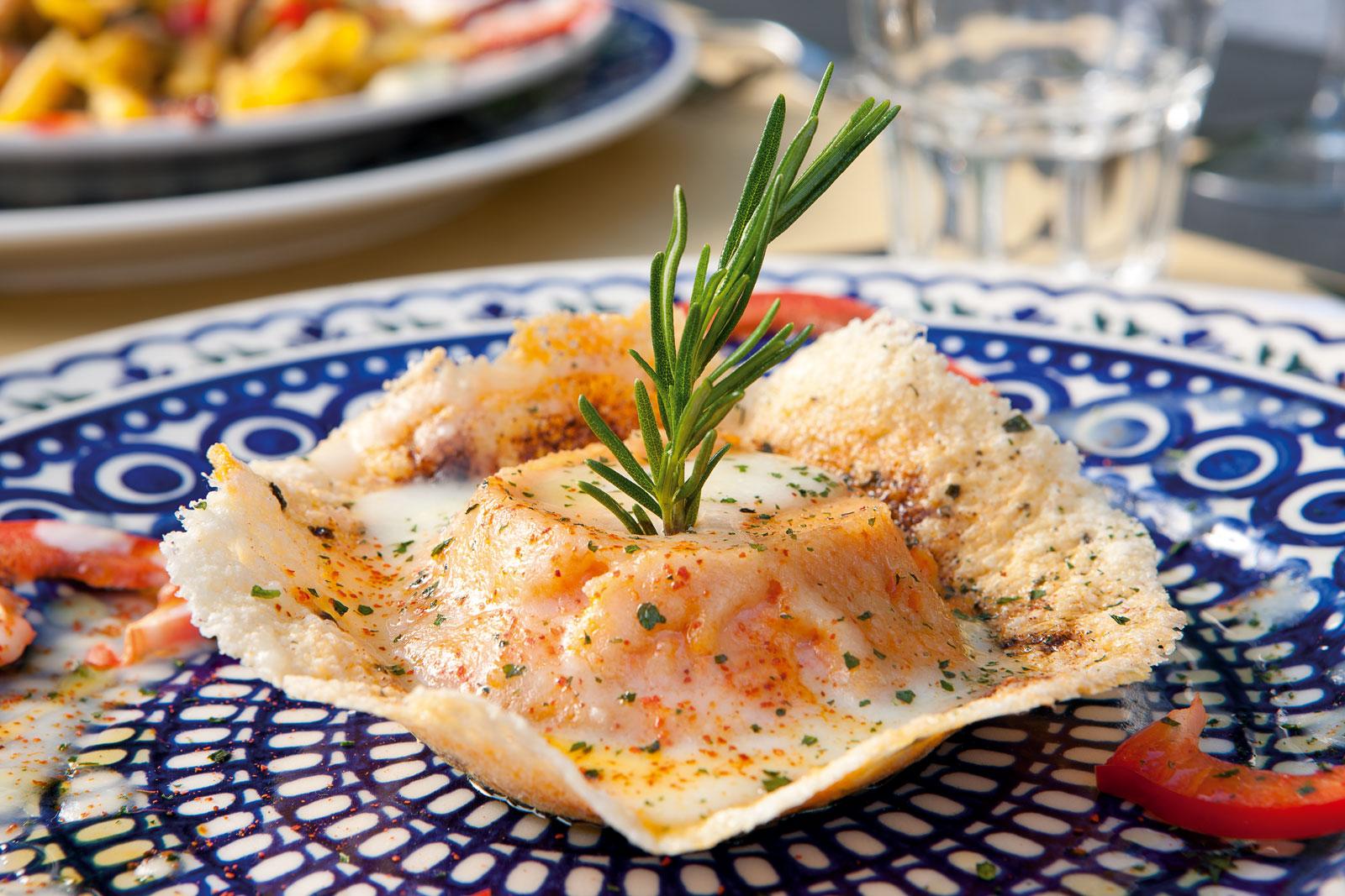 Terrazza del ristorante con vista sul parco