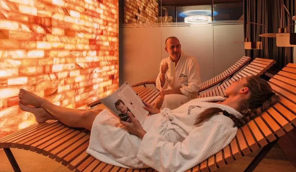 Zone relax con parete sale himalaya